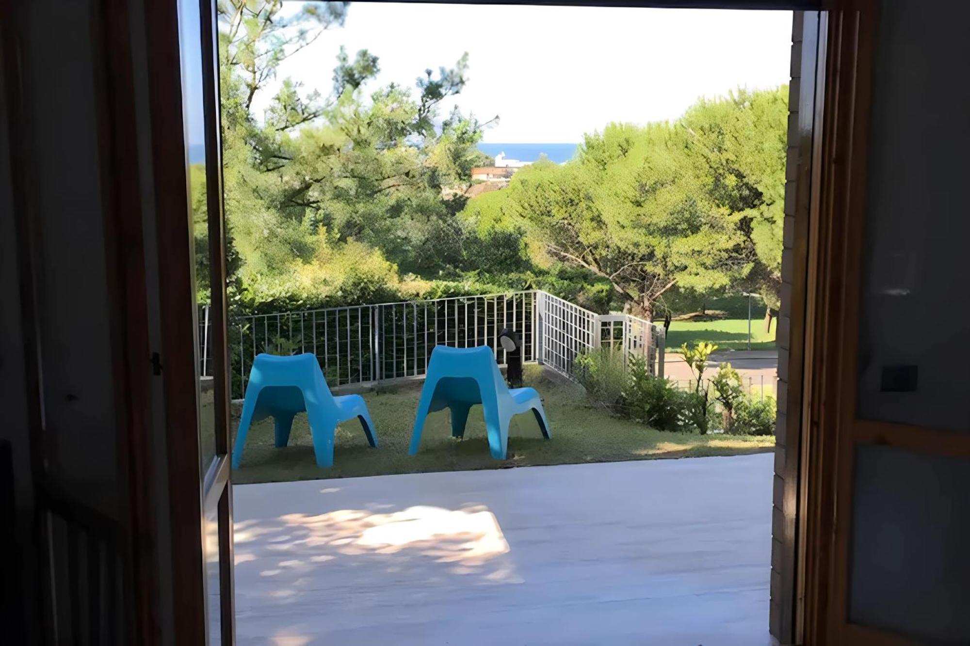 Villetta Panoramica Con Giardino A 리치오네 외부 사진