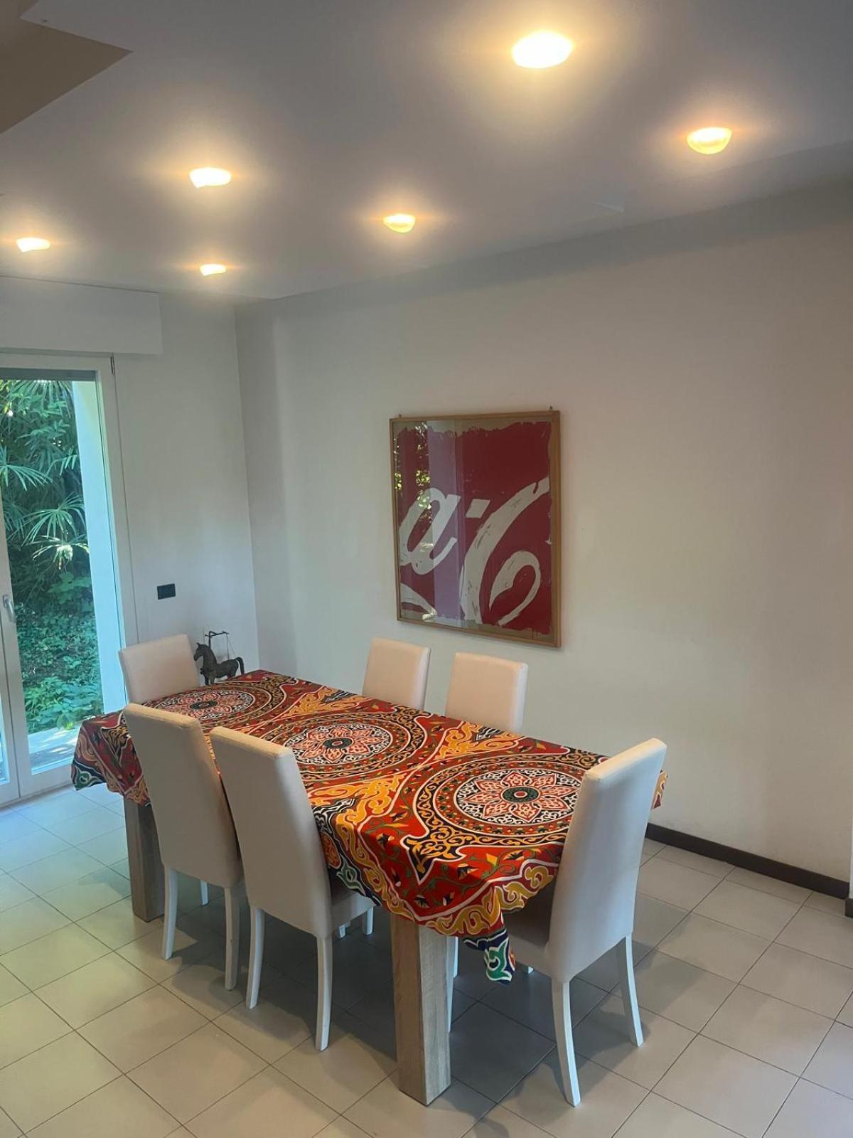 Villetta Panoramica Con Giardino A 리치오네 외부 사진